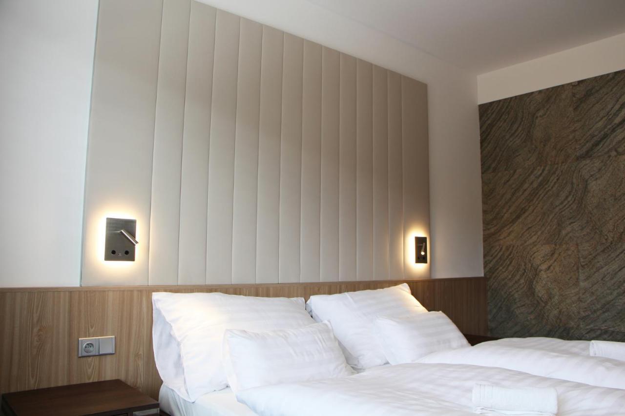 Hotel Bartos Frenstat pod Radhostem Ngoại thất bức ảnh