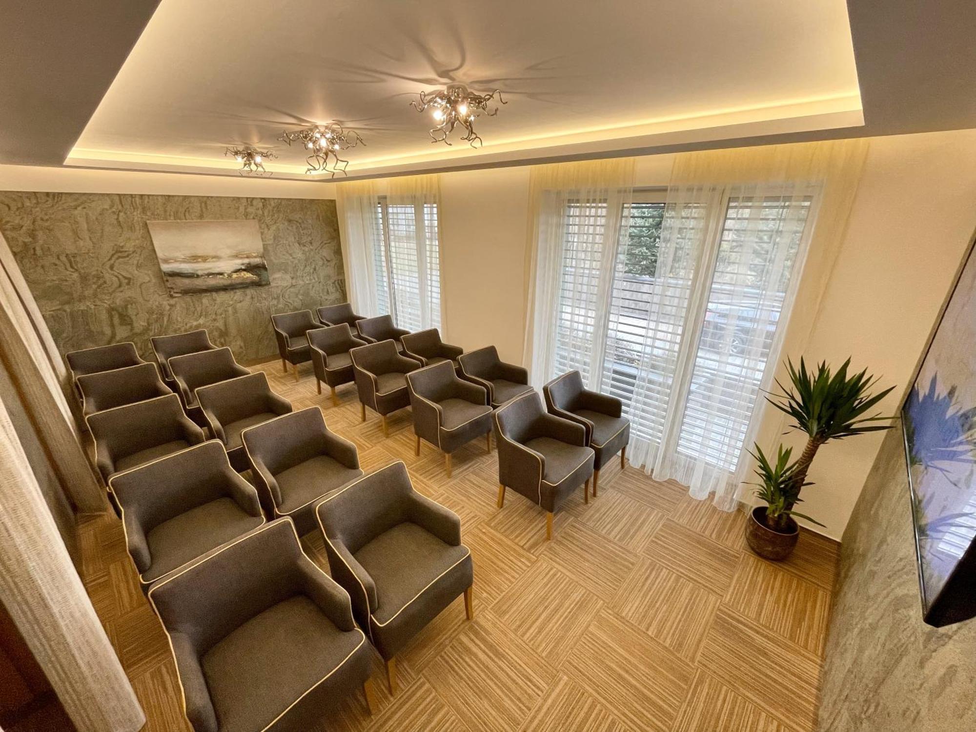 Hotel Bartos Frenstat pod Radhostem Ngoại thất bức ảnh