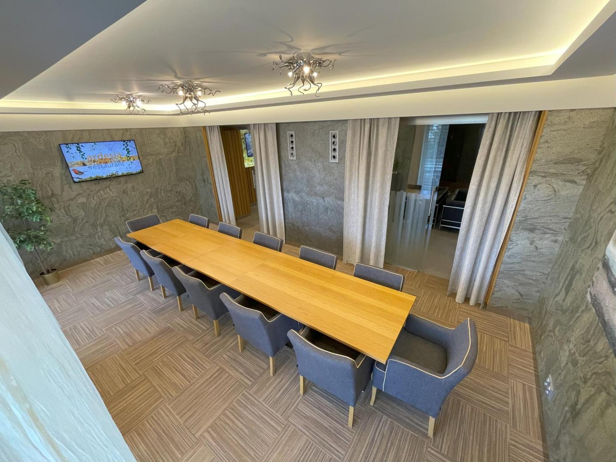 Hotel Bartos Frenstat pod Radhostem Ngoại thất bức ảnh