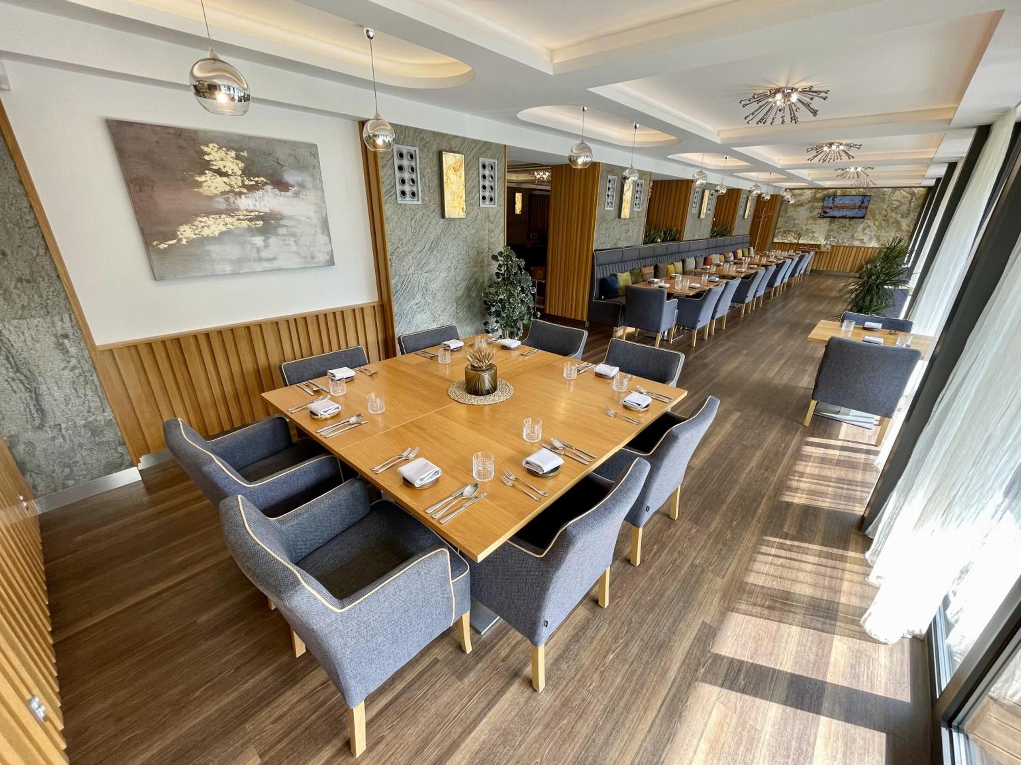 Hotel Bartos Frenstat pod Radhostem Ngoại thất bức ảnh