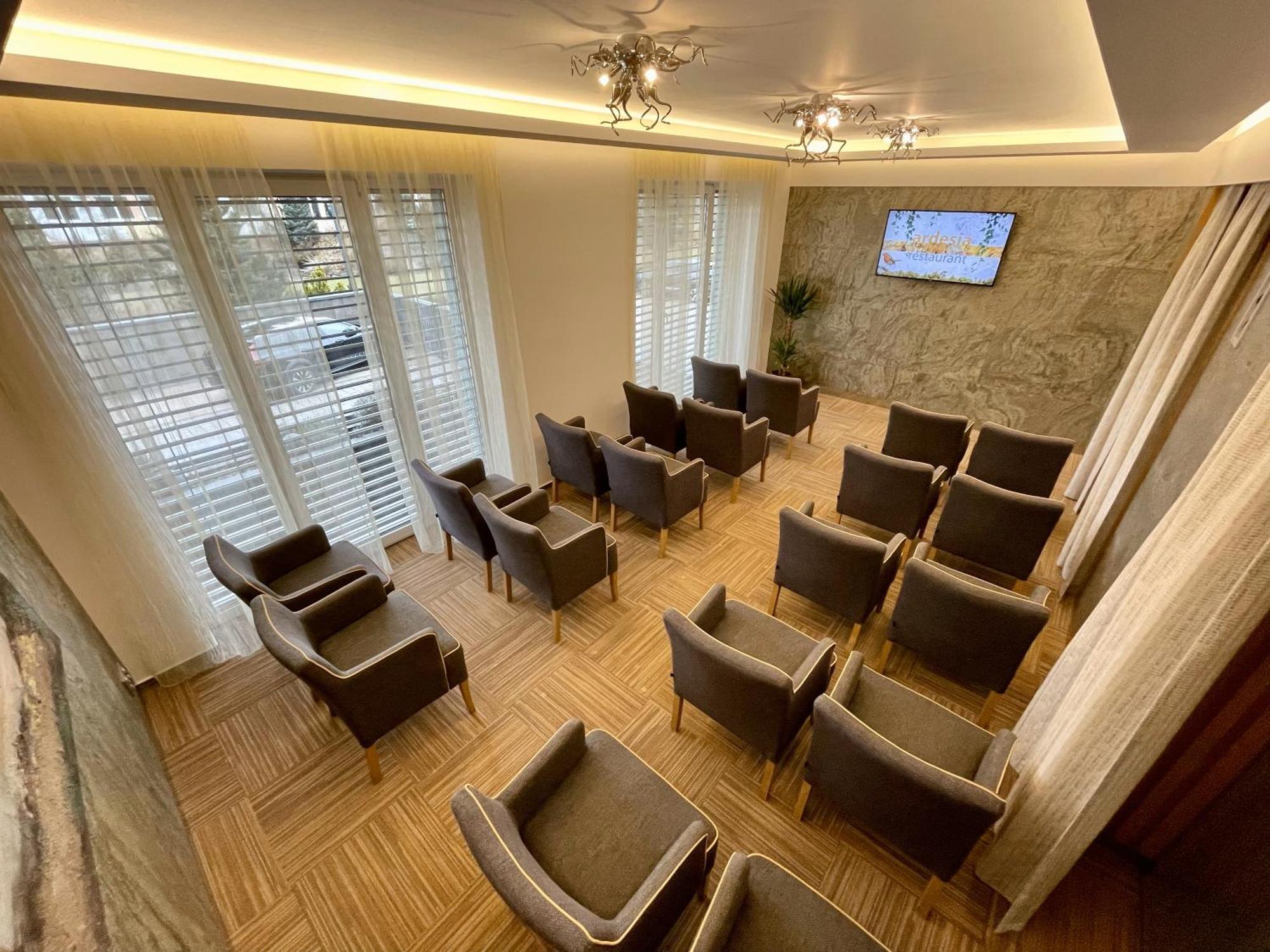 Hotel Bartos Frenstat pod Radhostem Ngoại thất bức ảnh